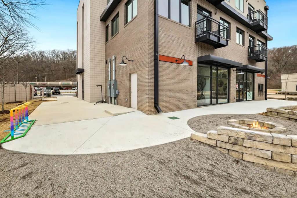 Phat Tire Bike Shop - Red 5 Construction Services